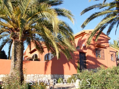 Chalet en venta en Benissa, Alicante