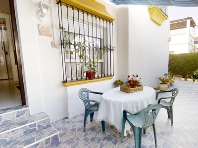 Chalet en venta en Los Altos, Alicante