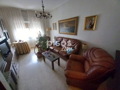 Piso en venta en Salesas-Glorieta-Chinchibarra-Capuchinos