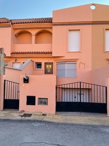 Piso en venta en Algeciras de 87 m²