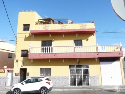 Chalet independiente en venta en Calle Charco Redondo, Bajo, 38611, Granadilla De Abona (Tenerife)
