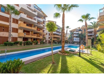 FANTASTICO APARTAMENTO, IDEAL COMO VACACIONAL, LA ZONA ES ENCANTADORA Y A TAN SOLO 100 M. DEL MAR