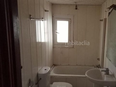 Piso en venta (barcelona) rafael de casanova en Badalona