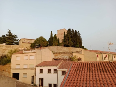 Venta de casa con piscina y terraza en Ciudad Rodrigo