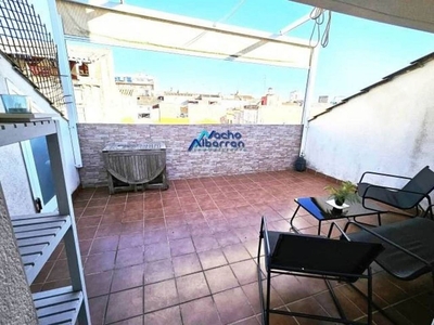 Ático en venta en Casco Antiguo - Centro de 3 habitaciones con terraza y garaje