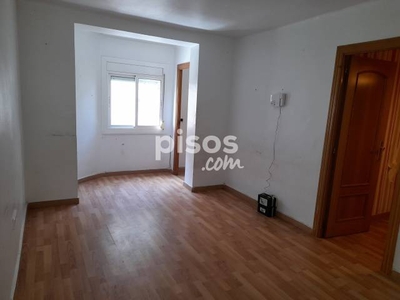 Piso en venta en Esplugues de Llobregat en Esplugues de Llobregat por 137.750 €