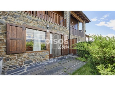 Casa adosada en venta en Alp
