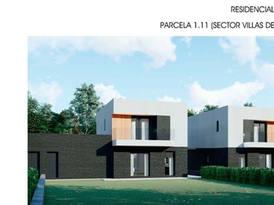 CHALET PAREADO EN VENTA