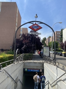 Habitación cerca del aeropuerto