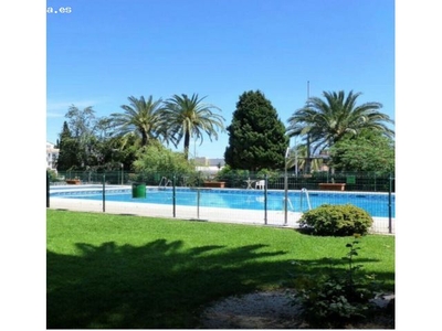 SE ALQUILA VACACIONAL APARTAMENTO MUY SOLEADO, CERCA DE PUERTO MARINA (BENALMADENA)