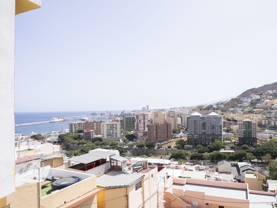 Venta de casa con terraza en Residencial Anaga (S. C. Tenerife)