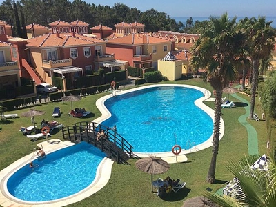 Apartamento en golf vista al mar 1200m de la playa