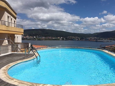 Con piscina,vistas al mar y 2 terrazas