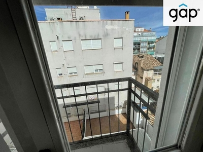 Alquiler de dúplex en Centro - Cuenca de 3 habitaciones con terraza y ascensor