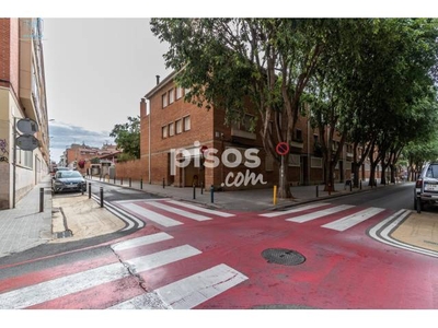 Casa en venta en Carrer de l'Escola Pia, cerca de Carrer de la Unió