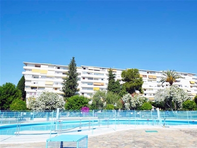 Piso en venta en Arroyo de la Miel, Benalmádena, Málaga