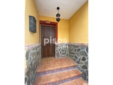 Casa adosada en venta en Calle de Almendro, 26