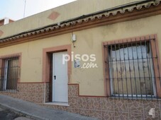 Casa adosada en venta en Chiclana de La Frontera en La Banda-Campo de Fútbol por 163.000 €