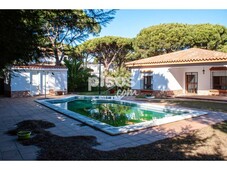 Chalet en venta en Calle del Almendro