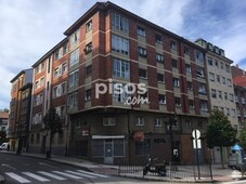 Piso en venta en Oviedo en Tenderina-Mercadín-Fozaneldi por 32.000 €