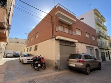 Venta Casa unifamiliar en Calle LEPANTO Almería. A reformar con terraza 193 m²