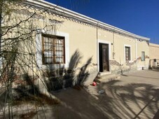 Venta Casa unifamiliar en Carretera DE NIJAR Almería. A reformar con terraza 225 m²