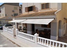 Venta Casa unifamiliar Santa Pola. Buen estado con terraza 185 m²