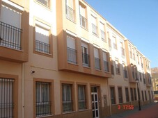 Venta Piso Almansa. Piso de cuatro habitaciones Segunda planta con terraza
