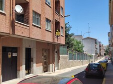 Venta Piso Ávila. Piso de tres habitaciones en Calle Capitán Méndez Vigo. Buen estado primera planta con terraza