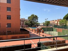 Venta Piso Sabadell. Piso de tres habitaciones Primera planta con balcón
