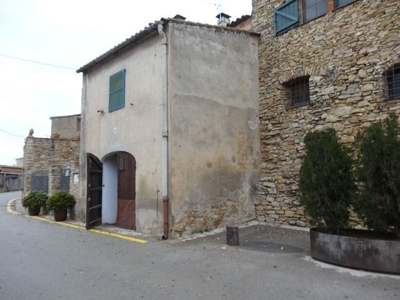 Casa de Pueblo en Venta en Palau-sator, Girona
