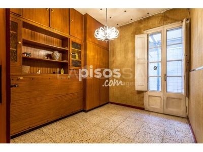 Piso en venta en Carrer de Lepant, cerca de Carrer de València