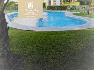 Piso en venta en Urbasur - Islantilla de 2 habitaciones con terraza y piscina