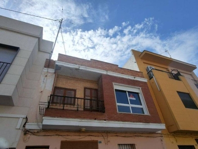 Venta Piso en Comunitat valenciana 12. Xeraco. A reformar primera planta con balcón