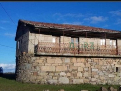 Venta Casa rústica Ourense. A reformar 200 m²