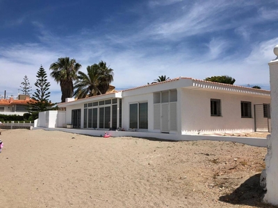 Venta Casa unifamiliar en Polígono Y 201 201 Cartagena. Buen estado con terraza 200 m²