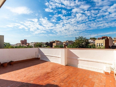 Venta Casa unifamiliar Sabadell. Con terraza 170 m²