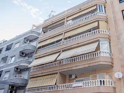 Apartamento en venta en Centro - Muelle Pesquero, Torrevieja, Alicante