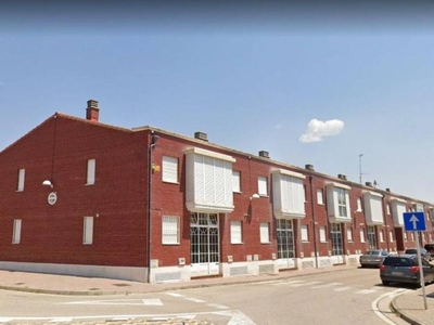 Venta Casa adosada en canamar Burgos. Buen estado plaza de aparcamiento calefacción individual 158 m²