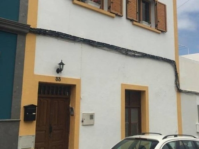 Venta Casa adosada Moya (Las Palmas). Con terraza 155 m²