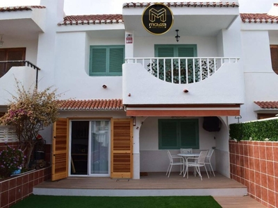 Venta Casa unifamiliar Roquetas de Mar. 110 m²