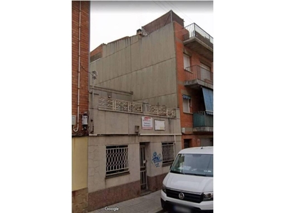 Venta Casa unifamiliar en Calle de Goethe Sabadell. A reformar 129 m²