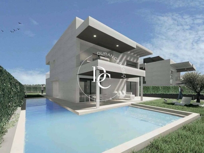 Venta Casa unifamiliar en Josep Diaz I Blanch Sitges. Con terraza 450 m²