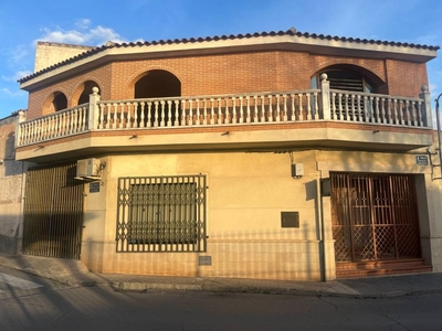 Venta Casa unifamiliar La Solana. Con terraza 446 m²