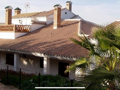 Venta Casa unifamiliar Alhaurín El Grande. Con terraza 1170 m²