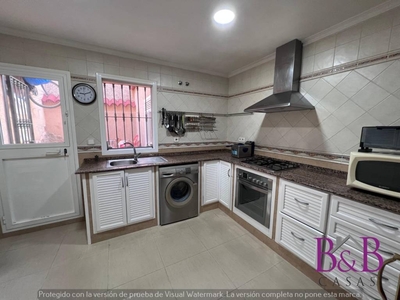 Venta Casa unifamiliar San Fernando. Con terraza 113 m²