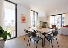 Alquiler piso sensia residences. el alquiler frente al mar, al lado de barcelona en Badalona