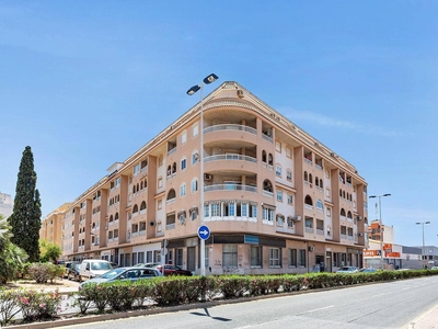 Apartamento en venta en Torrevieja, Alicante