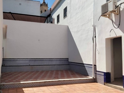 Venta Casa adosada en Calle Larga 1 Olivares. A reformar con terraza calefacción individual 273 m²