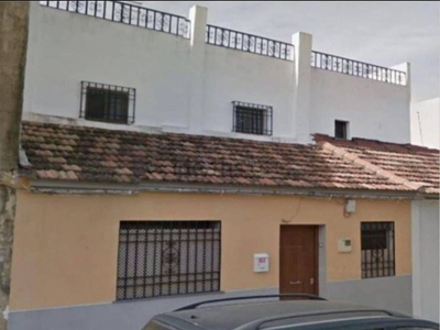 Venta Casa adosada en Monsenor Juan Manuel Font del Riego s/n Córdoba. A reformar 234 m²